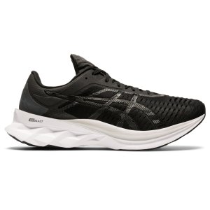 ASICS Novablast (1011A681-002)