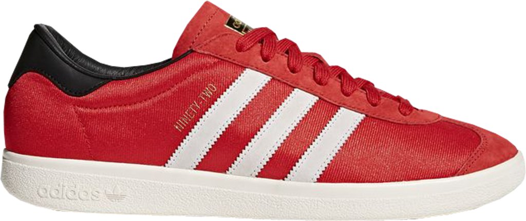 Sneaker CG4107