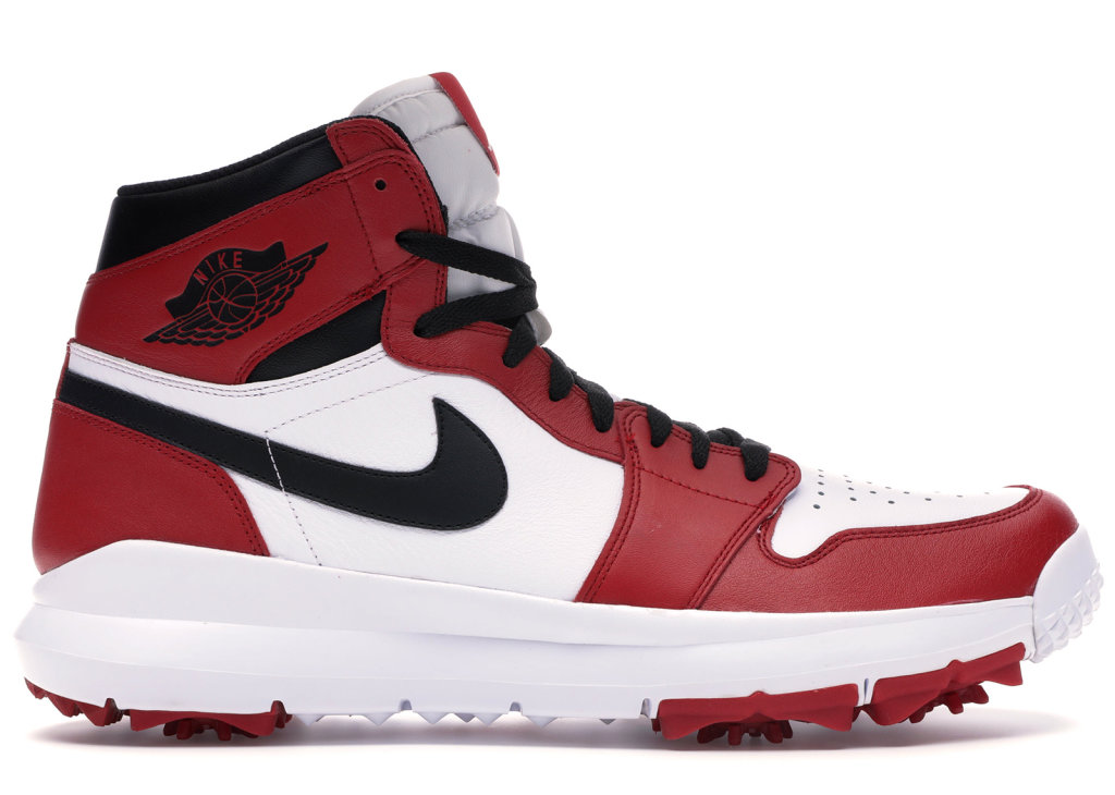 Sneaker 917717-100