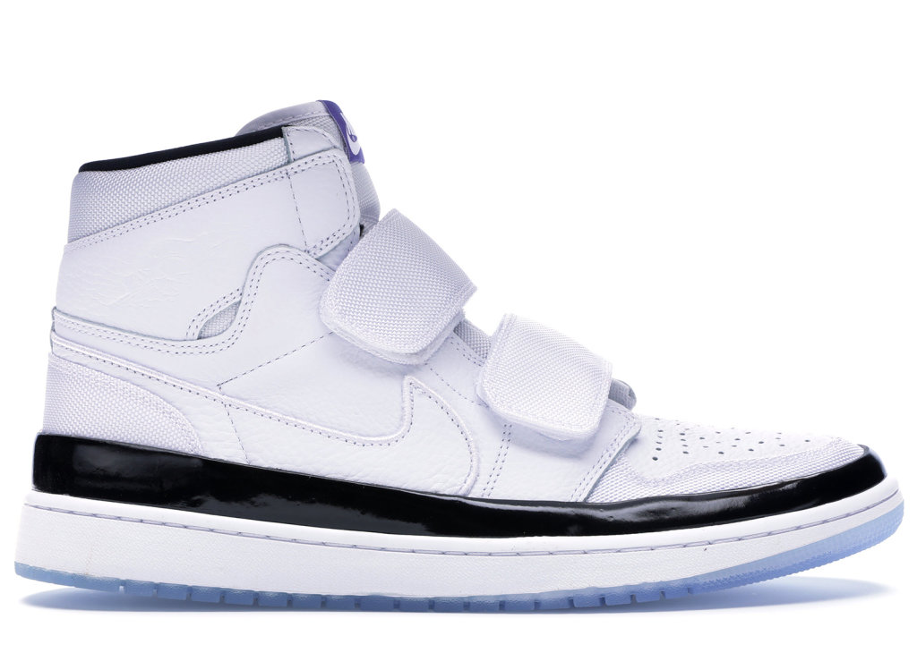 Sneaker AQ7924-107