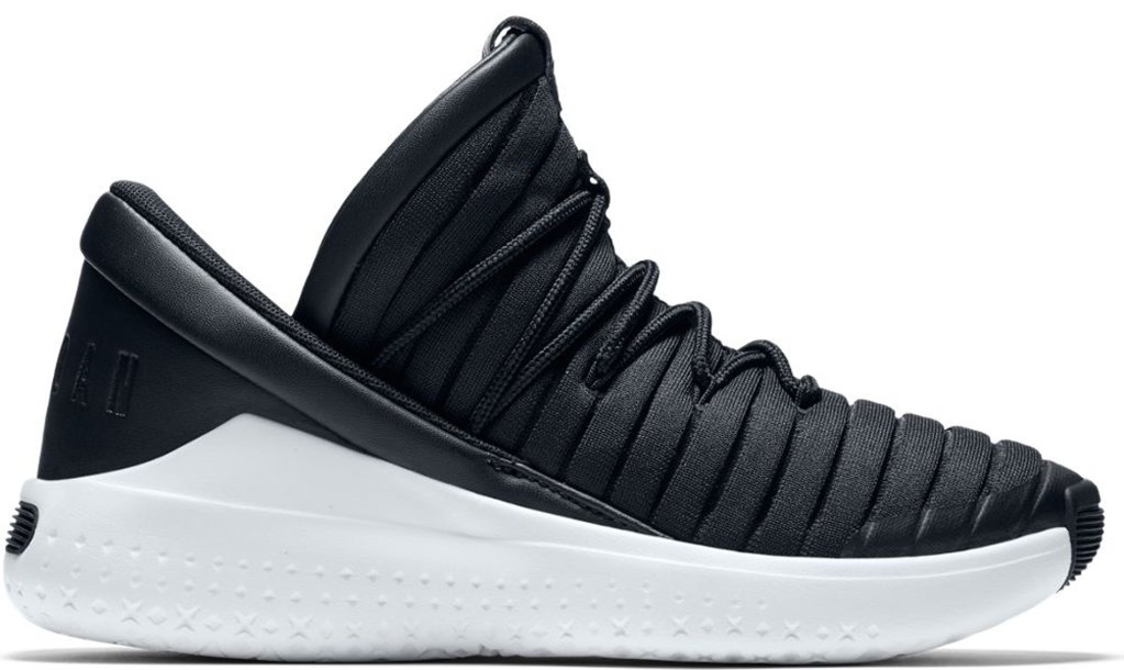 Sneaker 919716-010