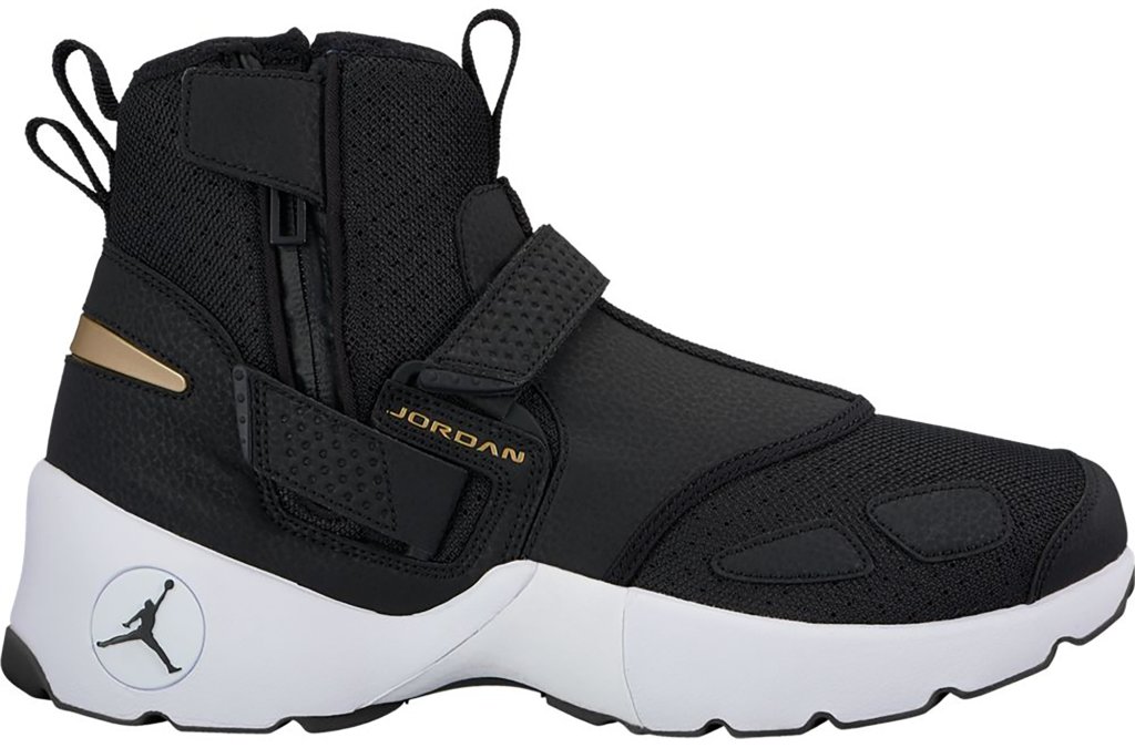 Jordan Trunner LX AA1347-021