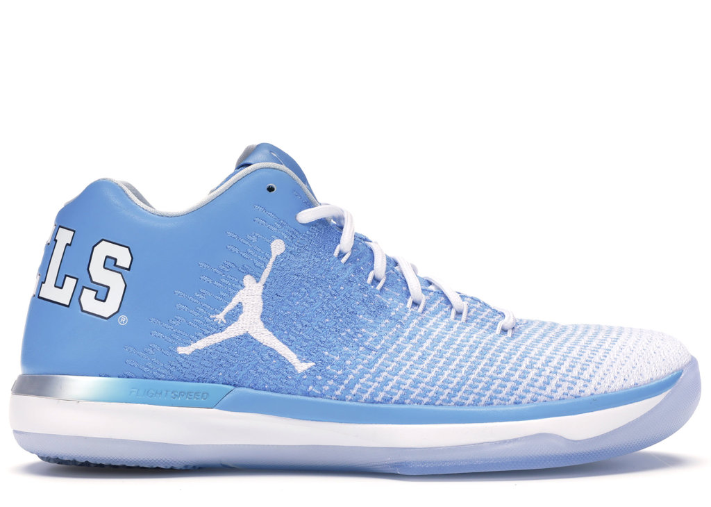 Jordan XXX1 Low UNC University Blue/White-College Navy (897564-407)