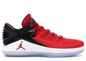 Jordan XXXII Low Chicago Win Like 96 University Red/Black-Metallic Silver (AA1256-603)