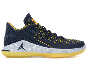 Jordan XXXII Low Michigan College Navy/Metallic Silver-White-Amarillo (AA1256-405)