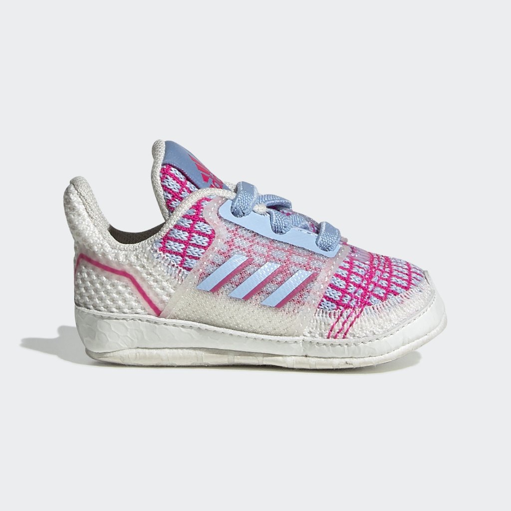 Sneaker EE8797