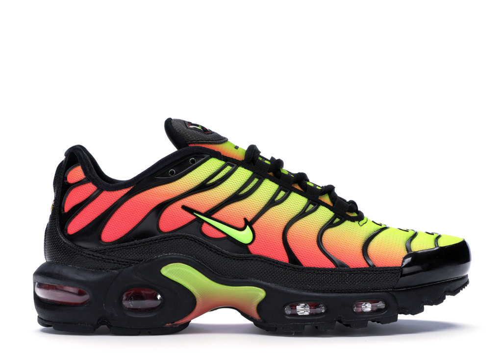 Nike Air Max Plus Black Volt Solar Red (W) Black/Volt-Solar Red (AQ9979-001)