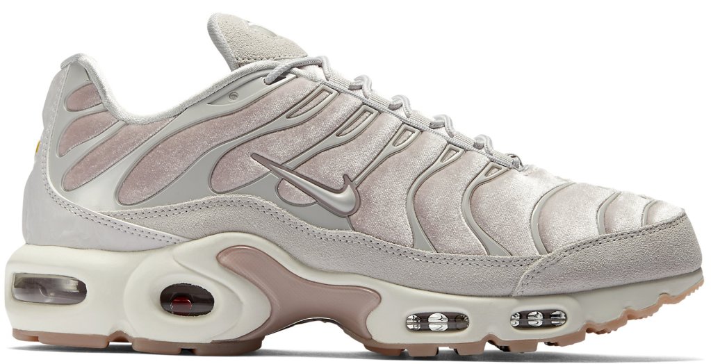 Nike Air Max Plus Velvet Particle Rose (W) Particle Rose/Vast Grey-Summit White (AH6788-600)