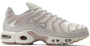 Nike Air Max Plus Velvet Particle Rose (W) Particle Rose/Vast Grey-Summit White (AH6788-600)