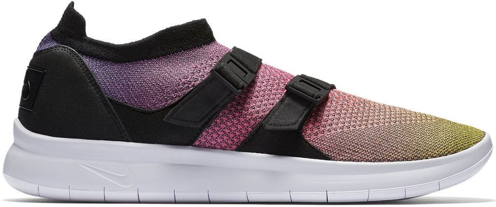 Sneaker 898021-700