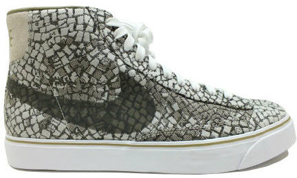 Nike SB Blazer 693207-021
