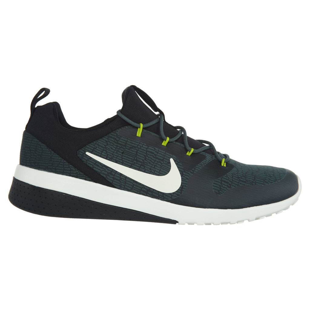 Sneaker 916780-301