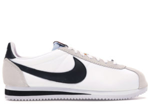 Nike Classic Cortez Be True (2017) White/Black-Summit White (902806-100)
