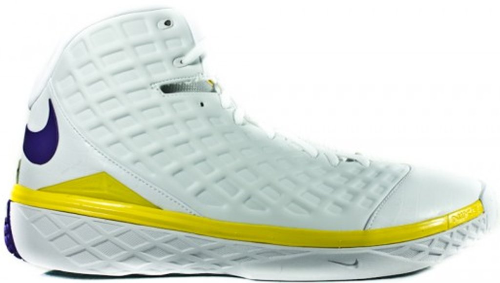 Nike Kobe 3 SL MVP White/Varsity Purple-Varsity Maize (318695-151)