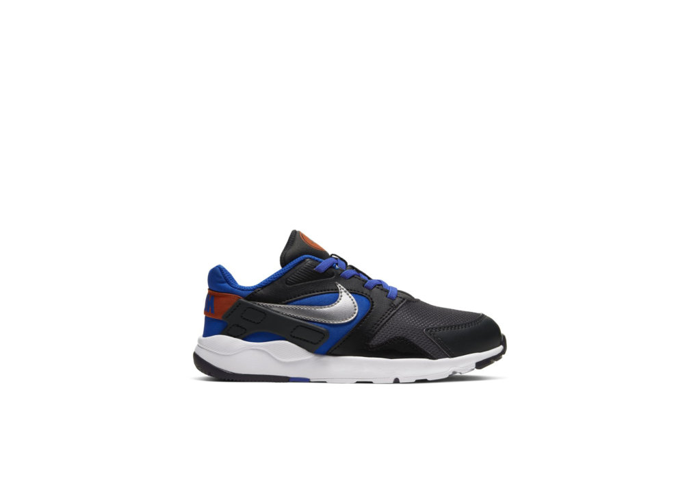 Sneaker AT5605-005