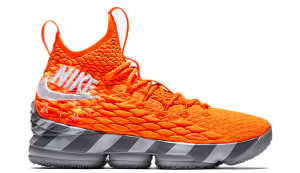 Nike LeBron 15 Orange Box (House of Hoops Special Box and Accessories) Total Orange/White-Mine Grey (AR5125-800)