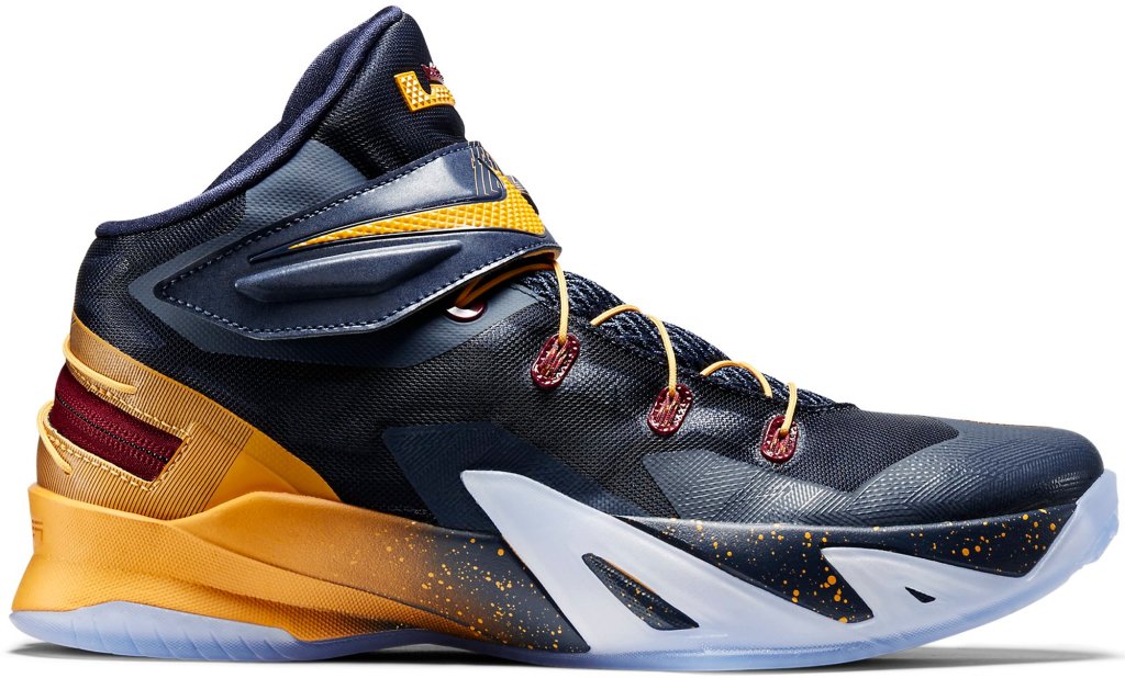 Sneaker 805894-476