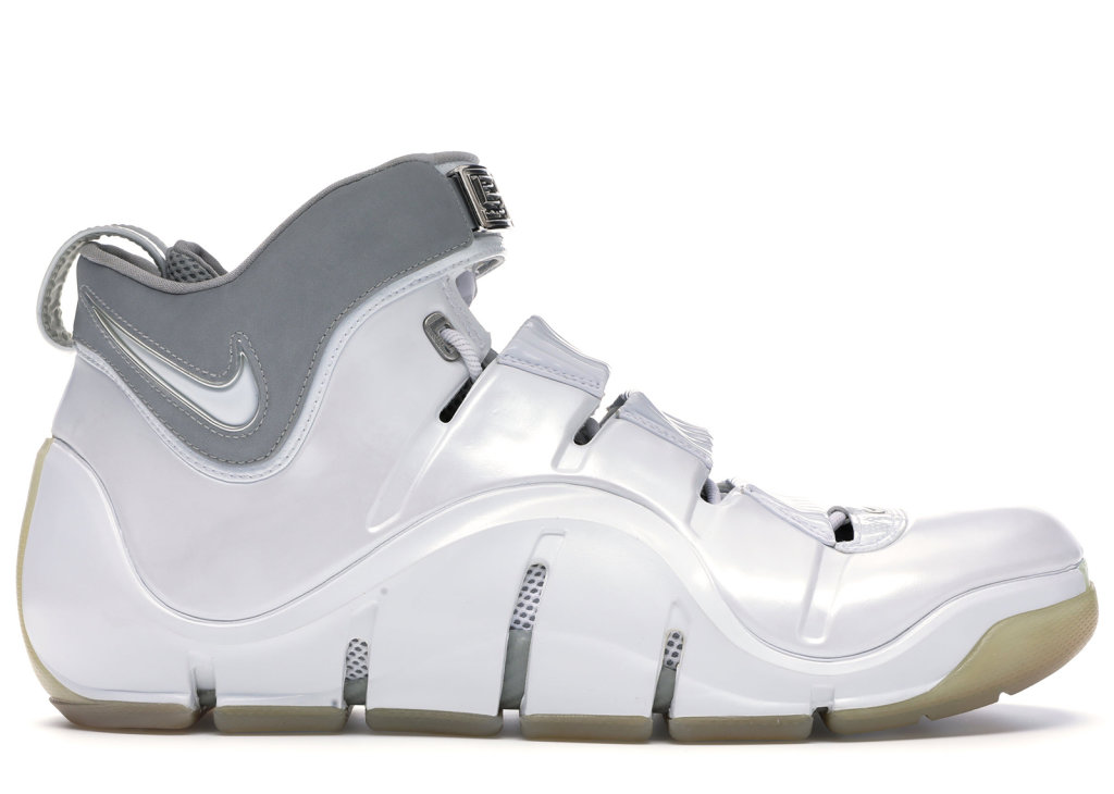Nike LeBron 4 White Chrome White/White/Reflective Silver-Chrome (314647-112)