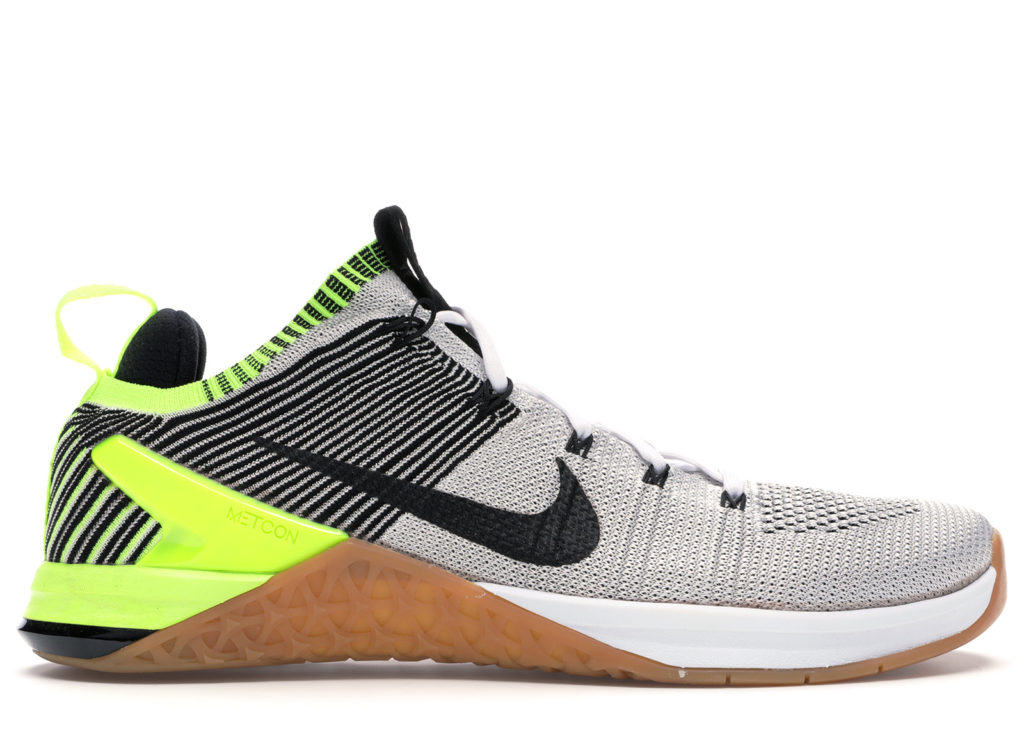 Sneaker 924423-107