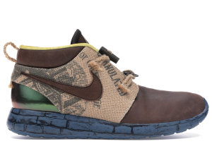 Nike  Roshe Run The Boxtrolls “Trollstrikes” brown (748863-200)