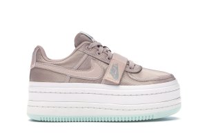 Nike  Vandal 2K Particle Beige (W) Particle Beige/Summit White-Light Pumice-Particle Beige (AO2868-200)