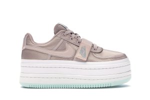 Nike Vandal 2K Particle Beige (W) Particle Beige/Summit White-Light Pumice-Particle Beige (AO2868-200)