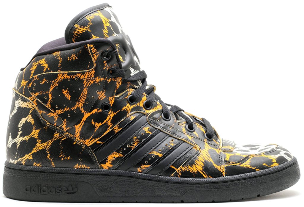 Sneaker D65985