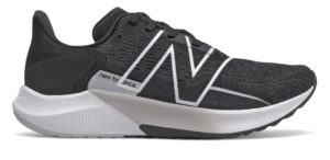 New Balance FuelCell Propel v2  Black/White (WFCPRBW2)