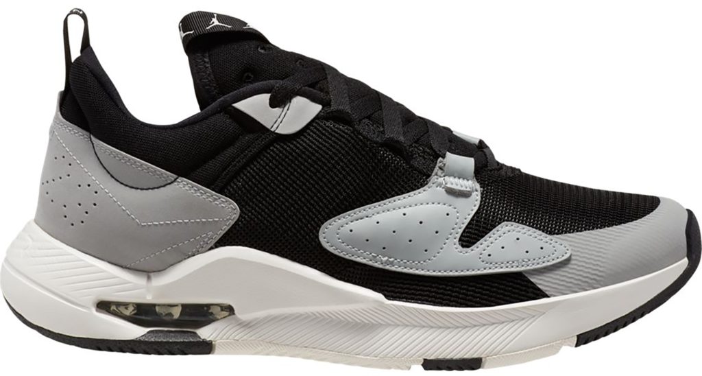 Sneaker CN3498-002