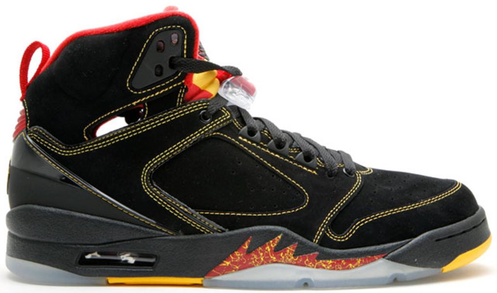 Jordan Sixty Plus Atlanta Hawks Black/Varsity Maize-Varsity Red (364806-071)