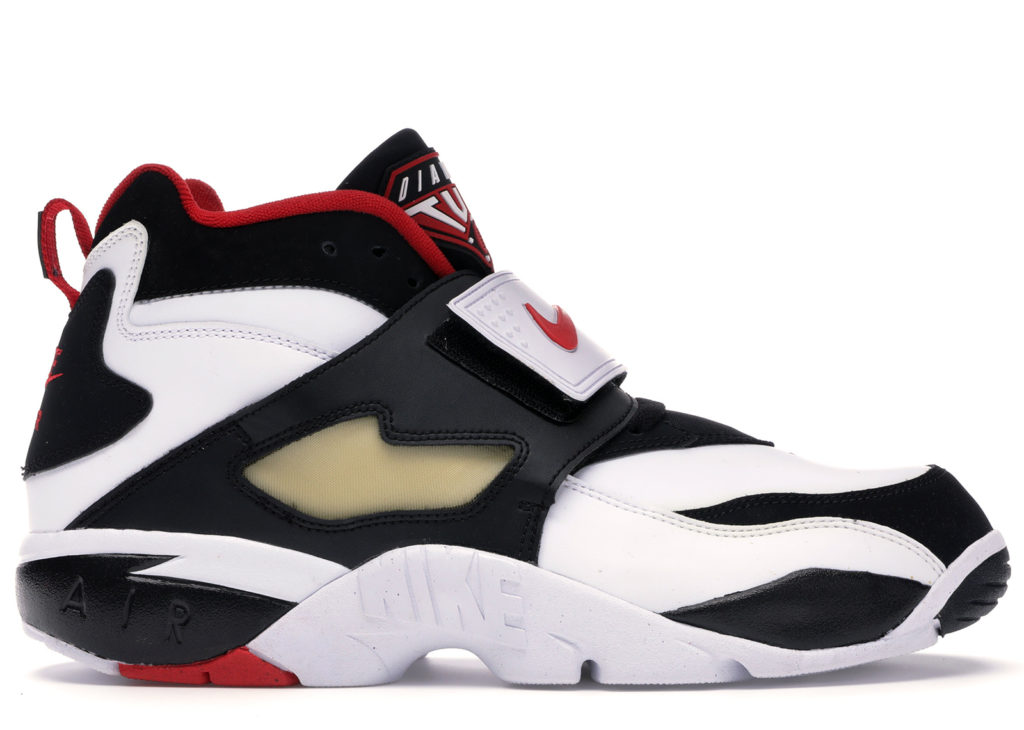 Sneaker 309434-105