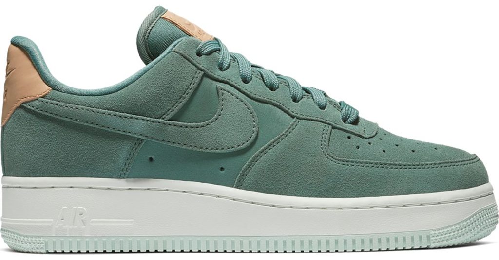 Nike Air Force 1 Low Hasta (W) Hasta/Hasta-Summit White-Vachetta Tan (896185-301)