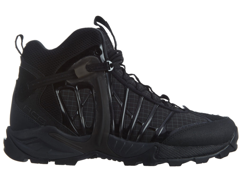 Sneaker 844018-003