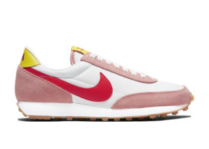 Nike  Daybreak Coral Stardust (W) Coral Stardust/Summit White-Chrome Yellow-Team Orange (CK2351-600)