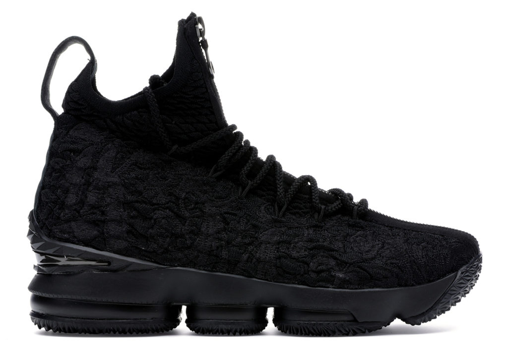 Nike LeBron 15 Performance KITH Suit of Armor Black/Metallic Silver-Black (AJ3936-001)