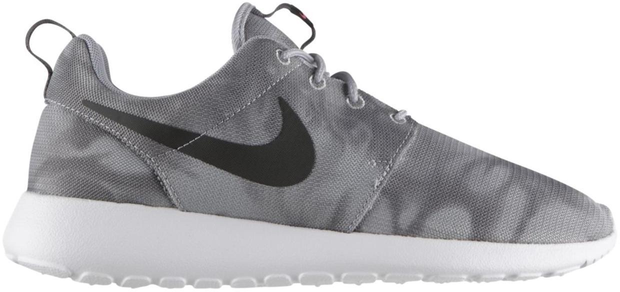 nike roshe wolf gray