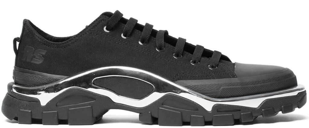 Sneaker F34243