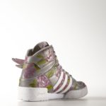 Sneaker B26023