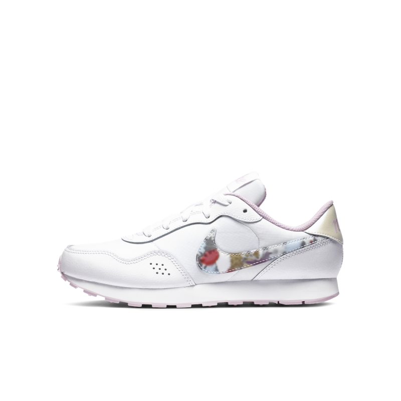 Nike MD Valiant Older Kids’ White (CN8555-100)