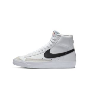 Nike Blazer Mid’ 77 Older Kids’ White (DA4086-100)