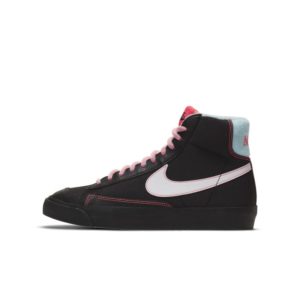Nike Blazer Mid’ 77 Older Kids’ Black (DD7710-001)