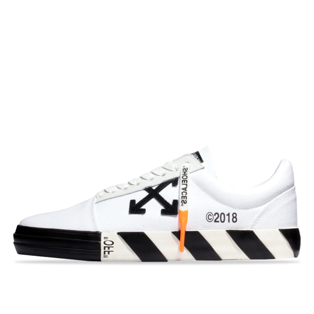Off-White Womens Vulc Low Top Black White (2019) (OWIA146R198000160100)