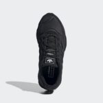 Sneaker FV7825