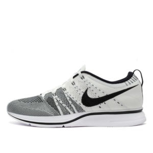 Nike Flyknit Trainer White Black Padded (2012) (532984-100)