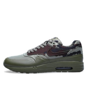Nike Air Maxim 1 SP Country Camo ‘France’ (2013) (607473-200)