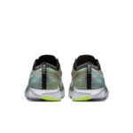 Sneaker 698616-002
