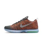 Sneaker 805937-901