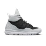 Sneaker 826077-002