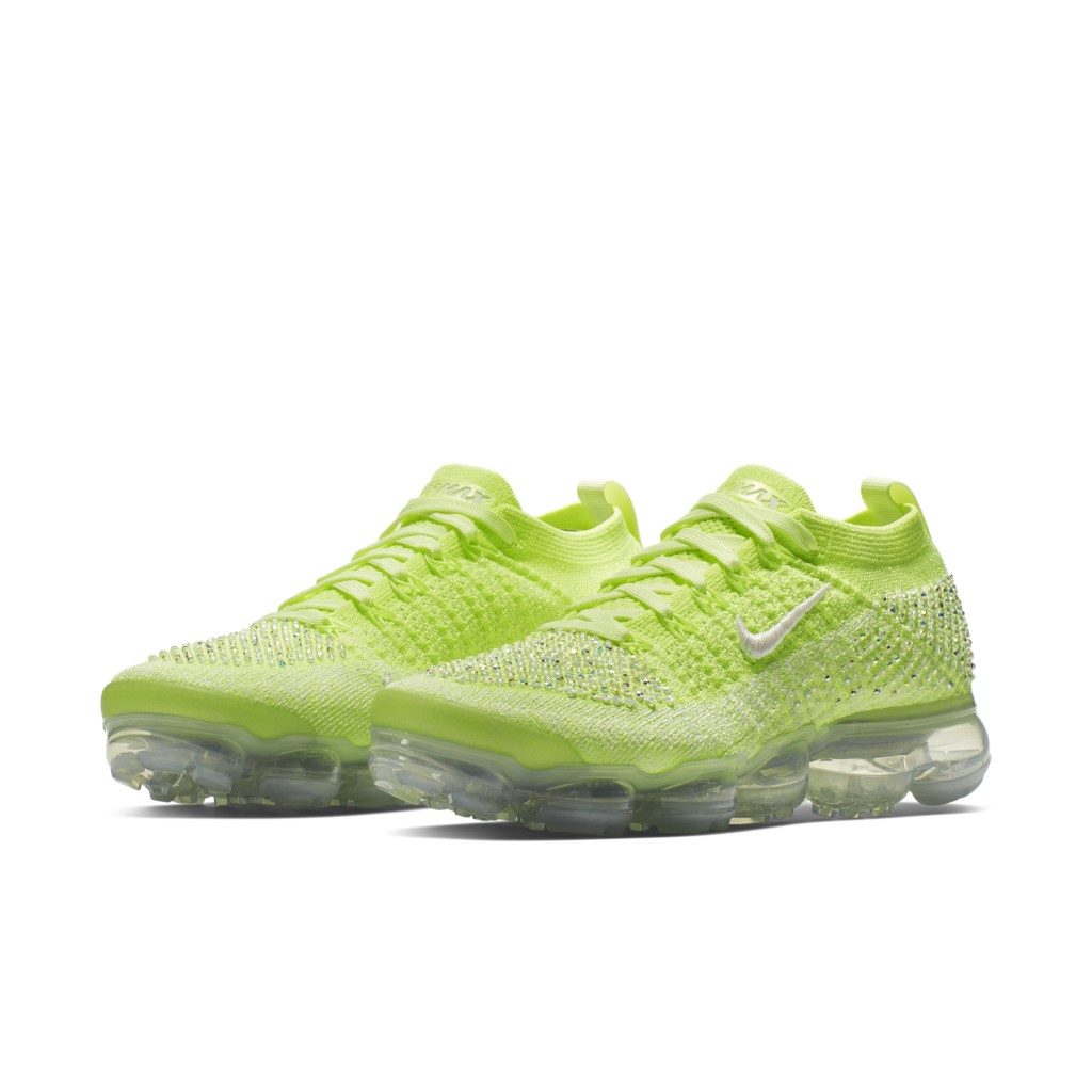 Nike Air VaporMax AT5673-700