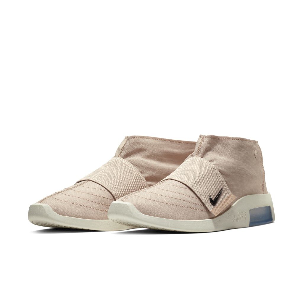 Sneaker AT8086-200